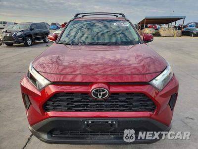 Piąte zdjęcie samochodu w środku: 2025 TOYOTA RAV4 XLE VIN:2T3W1RFVXSW440918 - miniatura