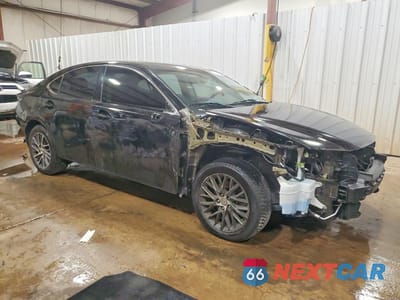 Czwarte zdjęcie samochodu z boku: 2016 LEXUS ES 350 VIN:58ABK1GG4GU021971 - miniatura