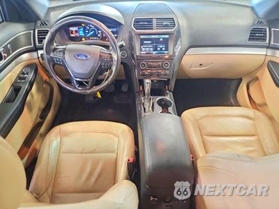 Zdjęcie 8 z 13 samochodu: 2016 FORD EXPLORER XLT VIN:1FM5K8D85GGA63364 - miniatura
