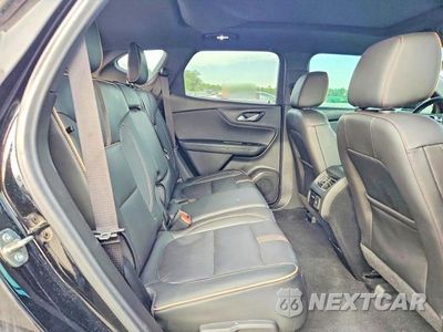 Zdjęcie 10 z 12 samochodu: 2020 CHEVROLET BLAZER PREMIER VIN:3GNKBFRS0LS580980 - miniatura