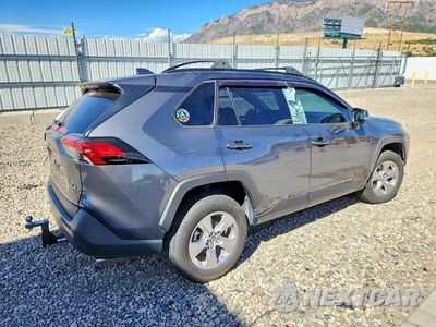 Trzecie zdjęcie samochodu z tyłu: 2022 TOYOTA RAV4 XLE VIN:2T3P1RFV8NW264489 - miniatura