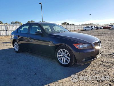 Czwarte zdjęcie samochodu z boku: 2006 BMW 325 I VIN:WBAVB13566PT01186 - miniatura