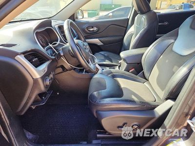 Zdjęcie 7 z 14 samochodu: 2018 JEEP CHEROKEE LATITUDE PLUS VIN:1C4PJLLX6JD524852 - miniatura