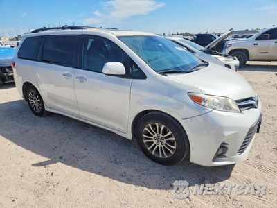 Czwarte zdjęcie samochodu z boku: 2020 TOYOTA SIENNA XLE PREMIUM 8-PASSENGER VIN:5TDYZ3DC7LS026837 - miniatura