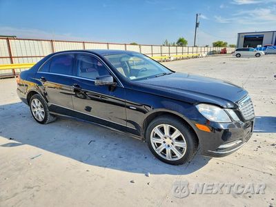Czwarte zdjęcie samochodu z boku: 2012 MERCEDES-BENZ E 350 VIN:WDDHF5KB6CA543953 - miniatura