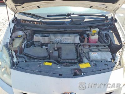 Zdjęcie 11 z 12 samochodu: 2010 TOYOTA PRIUS II VIN:JTDKN3DU3A0018843 - miniatura