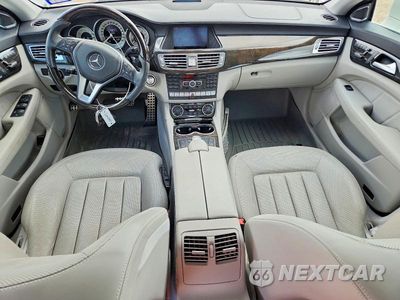 Zdjęcie 8 z 12 samochodu: 2013 MERCEDES-BENZ CLS 550 VIN:WDDLJ7DBXDA073316 - miniatura