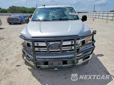 Piąte zdjęcie samochodu w środku: 2019 FORD F150 SUPERCREW VIN:1FTEW1EP5KKF27233 - miniatura