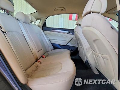 Zdjęcie 10 z 13 samochodu: 2017 HYUNDAI SONATA SPORT VIN:5NPE34AF9HH489343 - miniatura
