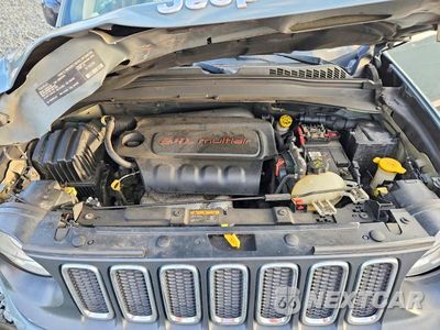 Zdjęcie 12 z 13 samochodu: 2018 JEEP RENEGADE LATITUDE VIN:ZACCJBBB0JPJ54043 - miniatura