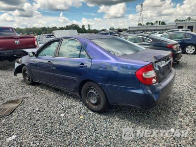 Trzecie zdjęcie samochodu z tyłu: 2002 TOYOTA CAMRY LE VIN:4T1BE32K62U605402 - miniatura