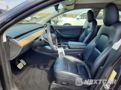 Zdjęcie 7 z 13 samochodu: 2020 TESLA MODEL Y VIN:5YJYGDEF7LF051732 - miniatura