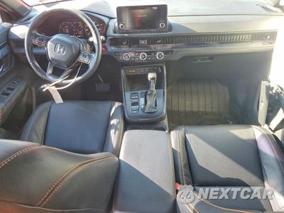 Zdjęcie 8 z 13 samochodu: 2023 HONDA CR-V SPORT VIN:7FARS5H57PE010958 - miniatura