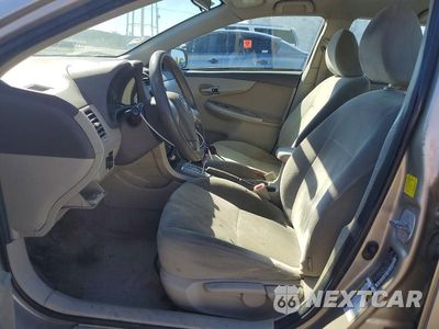 Zdjęcie 7 z 12 samochodu: 2010 TOYOTA COROLLA LE VIN:2T1BU4EE4AC481158 - miniatura