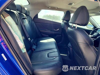 Zdjęcie 10 z 12 samochodu: 2025 HYUNDAI ELANTRA LIMITED VIN:KMHLN4DJ3SU127437 - miniatura