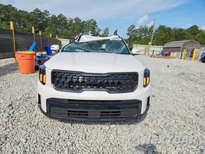 Piąte zdjęcie samochodu w środku: 2025 KIA TELLURIDE EX X-LINE VIN:5XYP3DGC2SG643329 - miniatura