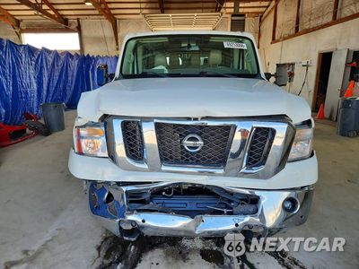 Piąte zdjęcie samochodu w środku: 2019 NISSAN NV 3500 HD SL VIN:5BZAF0AA9KN850189 - miniatura