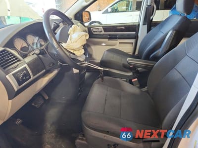 Zdjęcie 7 z 13 samochodu: 2010 DODGE GRAND CARAVAN SXT VIN:2D4RN5D11AR211579 - miniatura