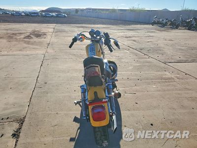 Czwarte zdjęcie samochodu z boku: 1995 HARLEY-DAVIDSON XL883 DELUXE VIN:1HD4CFM19SY212882 - miniatura