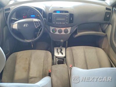 Zdjęcie 8 z 12 samochodu: 2010 HYUNDAI ELANTRA GLS VIN:KMHDU4AD1AU190640 - miniatura