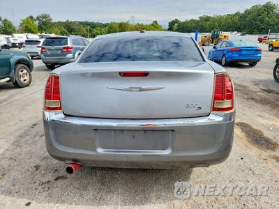 Zdjęcie 6 z 12 samochodu: 2013 CHRYSLER 300 S VIN:2C3CCABG6DH585547 - miniatura