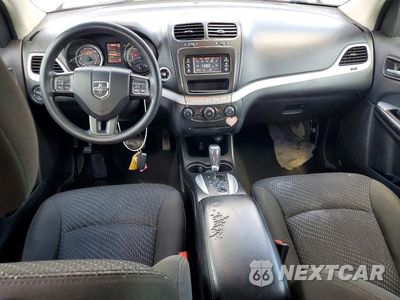 Zdjęcie 8 z 14 samochodu: 2020 DODGE JOURNEY SE VIN:3C4PDCAB2LT275588 - miniatura
