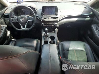 Zdjęcie 8 z 13 samochodu: 2020 NISSAN ALTIMA SR VIN:1N4BL4CV1LC123202 - miniatura
