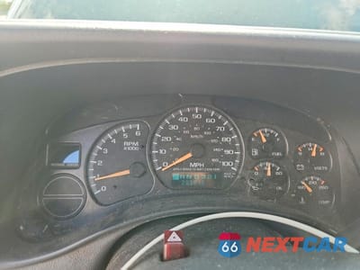Zdjęcie 9 z 13 samochodu: 2002 CHEVROLET SUBURBAN K1500 VIN:3GNFK16Z02G353800 - miniatura