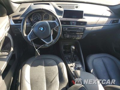 Zdjęcie 8 z 13 samochodu: 2017 BMW X1 XDRIVE28I VIN:WBXHT3Z33H4A56372 - miniatura
