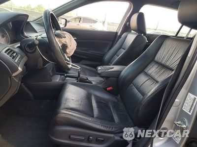 Zdjęcie 7 z 12 samochodu: 2012 HONDA ACCORD SE VIN:1HGCP2F62CA210292 - miniatura