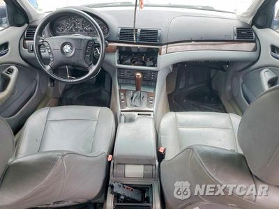 Zdjęcie 8 z 13 samochodu: 2002 BMW 325 I VIN:WBAEV33422KL77893 - miniatura