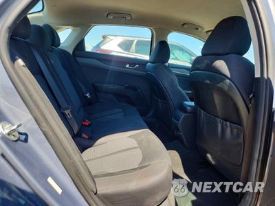 Zdjęcie 10 z 12 samochodu: 2023 KIA K5 LXS VIN:5XXG14J27PG196630 - miniatura