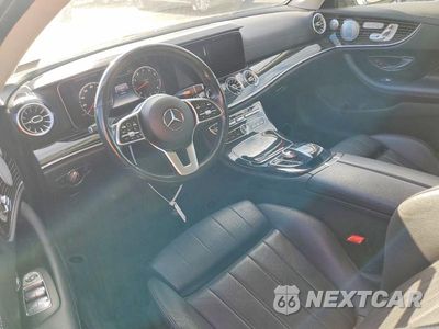 Zdjęcie 8 z 13 samochodu: 2019 MERCEDES-BENZ E 450 4MATIC VIN:WDD1J6JB2KF118352 - miniatura