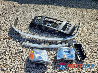 Zdjęcie 13 z 14 samochodu: 2021 NISSAN NV 2500 HD SV VIN:1N6BF0KY6MN809972 - miniatura