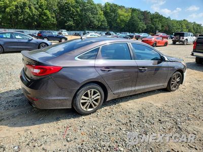 Trzecie zdjęcie samochodu z tyłu: 2015 HYUNDAI SONATA SE VIN:5NPE24AFXFH168959 - miniatura