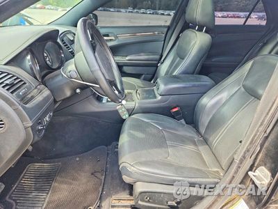Zdjęcie 7 z 12 samochodu: 2013 CHRYSLER 300C VARVATOS VIN:2C3CCADG6DH727263 - miniatura