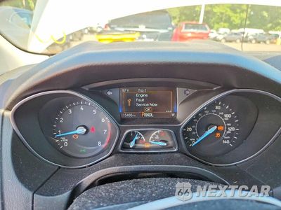 Zdjęcie 9 z 12 samochodu: 2016 FORD FOCUS SE VIN:1FADP3F20GL308615 - miniatura