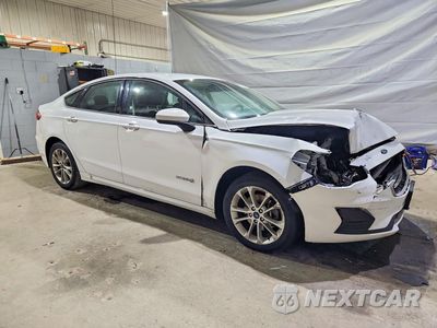 Czwarte zdjęcie samochodu z boku: 2019 FORD FUSION SE VIN:3FA6P0LU8KR124563 - miniatura