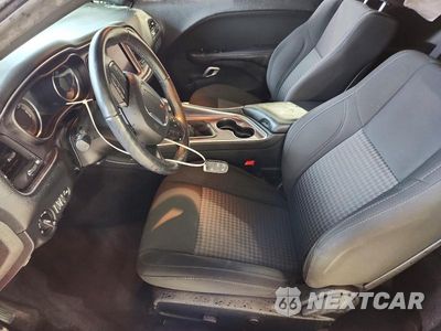 Zdjęcie 7 z 12 samochodu: 2017 DODGE CHALLENGER R/T VIN:2C3CDZBTXHH640953 - miniatura