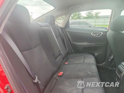 Zdjęcie 10 z 12 samochodu: 2019 NISSAN SENTRA SR VIN:3N1AB7AP5KY339741 - miniatura