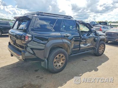 Trzecie zdjęcie samochodu z tyłu: 2025 TOYOTA 4RUNNER TRAILHUNTER HV VIN:JTEVB5BR5S5017015 - miniatura