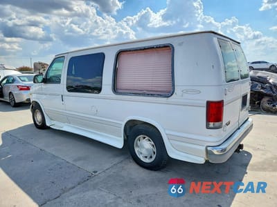 Drugie zdjęcie samochodu z przodu: 2000 FORD ECONOLINE E150 VAN VIN:1FDRE14W2YHC07270 - miniatura