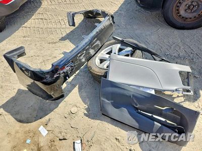 Zdjęcie 13 z 14 samochodu: 2020 TOYOTA SIENNA LE VIN:5TDKZ3DC4LS074821 - miniatura