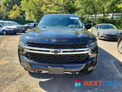 Piąte zdjęcie samochodu w środku: 2023 CHEVROLET TAHOE K1500 VIN:1GBSKLED9PR331475 - miniatura