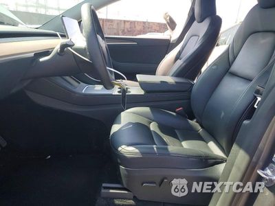 Zdjęcie 7 z 12 samochodu: 2025 TESLA MODEL Y VIN:7SAYGDEEXSF216729 - miniatura