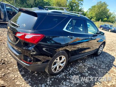 Trzecie zdjęcie samochodu z tyłu: 2020 CHEVROLET EQUINOX PREMIER VIN:2GNAXXEV5L6225451 - miniatura