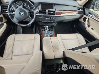 Zdjęcie 8 z 12 samochodu: 2011 BMW X5 XDRIVE35I VIN:5UXZV4C55BL738030 - miniatura