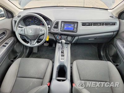 Zdjęcie 8 z 13 samochodu: 2022 HONDA HR-V LX VIN:3CZRU6H36NM766178 - miniatura