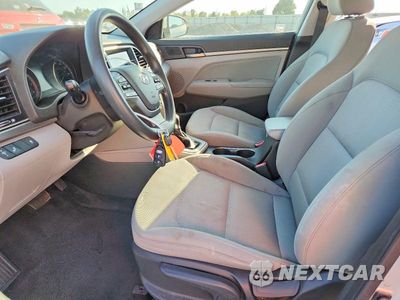 Zdjęcie 7 z 12 samochodu: 2018 HYUNDAI ELANTRA SEL VIN:5NPD84LF2JH238003 - miniatura