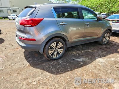 Trzecie zdjęcie samochodu z tyłu: 2014 KIA SPORTAGE EX VIN:KNDPC3ACXE7607795 - miniatura